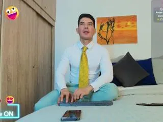 Andrew_hallss from Flirt4Free