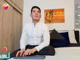 andrew_hallss from Flirt4Free is Freechat