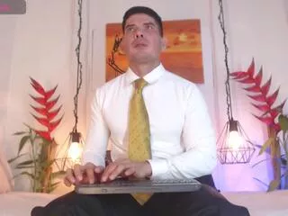 Andrew_hallss from Flirt4Free