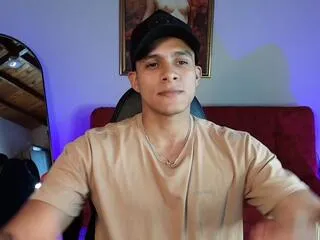 Andy_corleone from Flirt4Free