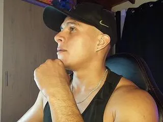 Andy_corleone from Flirt4Free