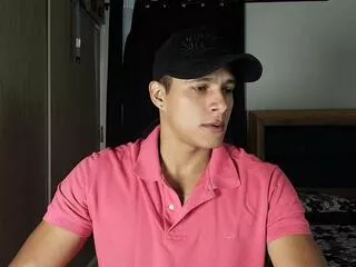 Andy_corleone from Flirt4Free