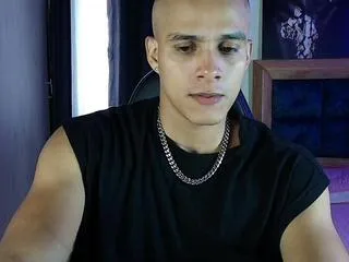 Andy_corleone from Flirt4Free