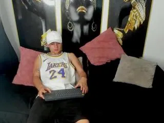 angel_mathias_parker from Flirt4Free is Freechat