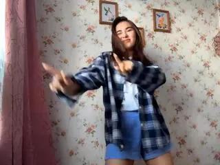 angelia_madinger from Flirt4Free is Freechat