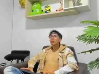 anthony_jensen from Flirt4Free is Freechat