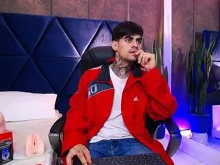 aron_muller from Flirt4Free is Freechat