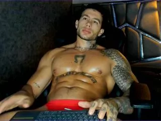 Aron_price from Flirt4Free