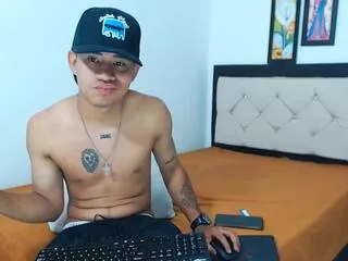 Ascot_mills from Flirt4Free