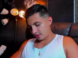 Axel_koll from Flirt4Free