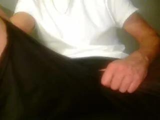 bentley_banghardt from Flirt4Free is Freechat