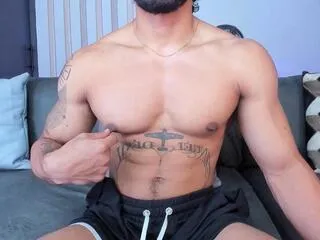 Bruce_roldan from Flirt4Free