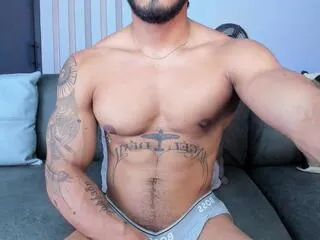 Bruce_roldan from Flirt4Free