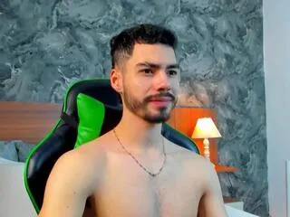 Cameron_pierce from Flirt4Free