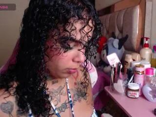 camila_homs from Flirt4Free is Freechat