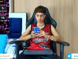 camilo_bass from Flirt4Free is Freechat