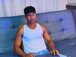 Cassian_gold from Flirt4Free