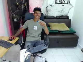 charlie_oconnor from Flirt4Free is Freechat