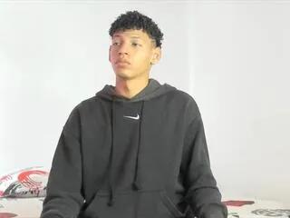 clay_raymond from Flirt4Free is Freechat