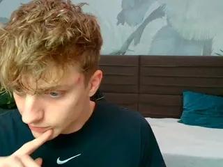 curt_keller from Flirt4Free is Freechat