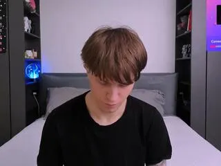 Curtis_crew from Flirt4Free