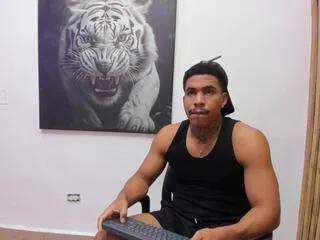 Drakee_hott from Flirt4Free
