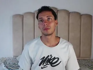 dylan_athens from Flirt4Free is Freechat