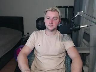 elvin_vaenight from Flirt4Free is Freechat