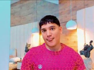 Esteban_morenoo from Flirt4Free