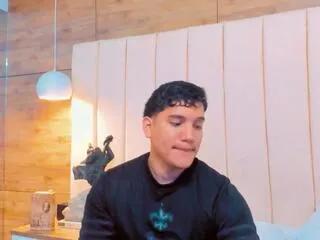 esteban_morenoo from Flirt4Free is Freechat
