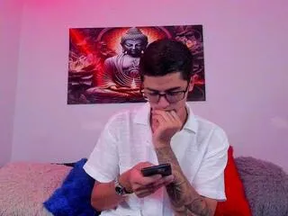 ethan_sai from Flirt4Free is Freechat