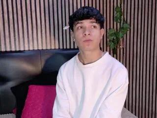 felipe_villareal from Flirt4Free is Freechat