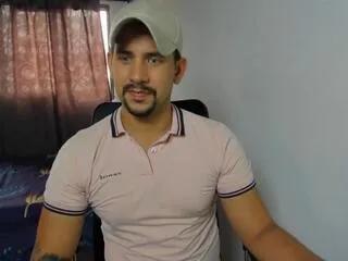 frank_ruiz from Flirt4Free is Freechat