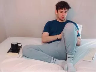 Gabriel_navas from Flirt4Free