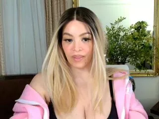 Gigi_largent from Flirt4Free