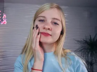 Gwen_heap from Flirt4Free