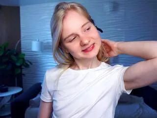 Gwen_heap from Flirt4Free