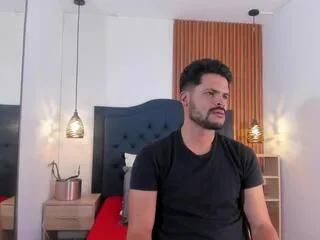 hamilton_smiith from Flirt4Free is Freechat