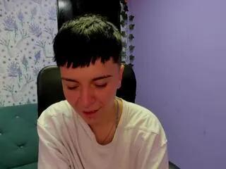 hanna_plu from Flirt4Free is Freechat