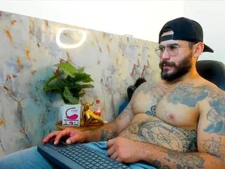 Hanz_col from Flirt4Free