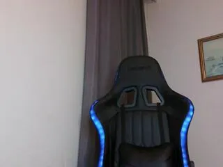 Ian_neon from Flirt4Free