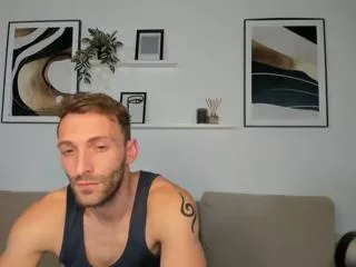 Ian_neon from Flirt4Free