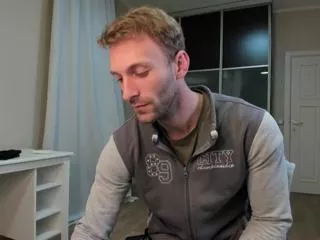 Ian_neon from Flirt4Free