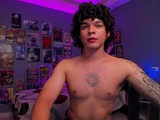 ian_versace from Flirt4Free is Freechat