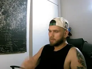 jacksson_clark_felipe_uribe from Flirt4Free is Freechat