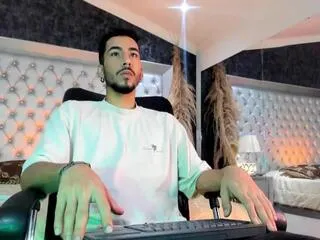 jhosua_collins from Flirt4Free is Freechat