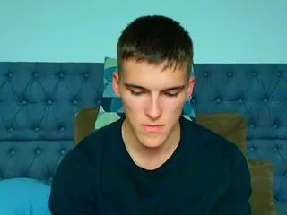 joel_lopez from Flirt4Free is Freechat