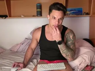 joseph_james from Flirt4Free is Freechat