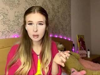 Joycelyn_mctague from Flirt4Free