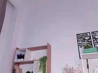 juliana_catlow from Flirt4Free is Freechat